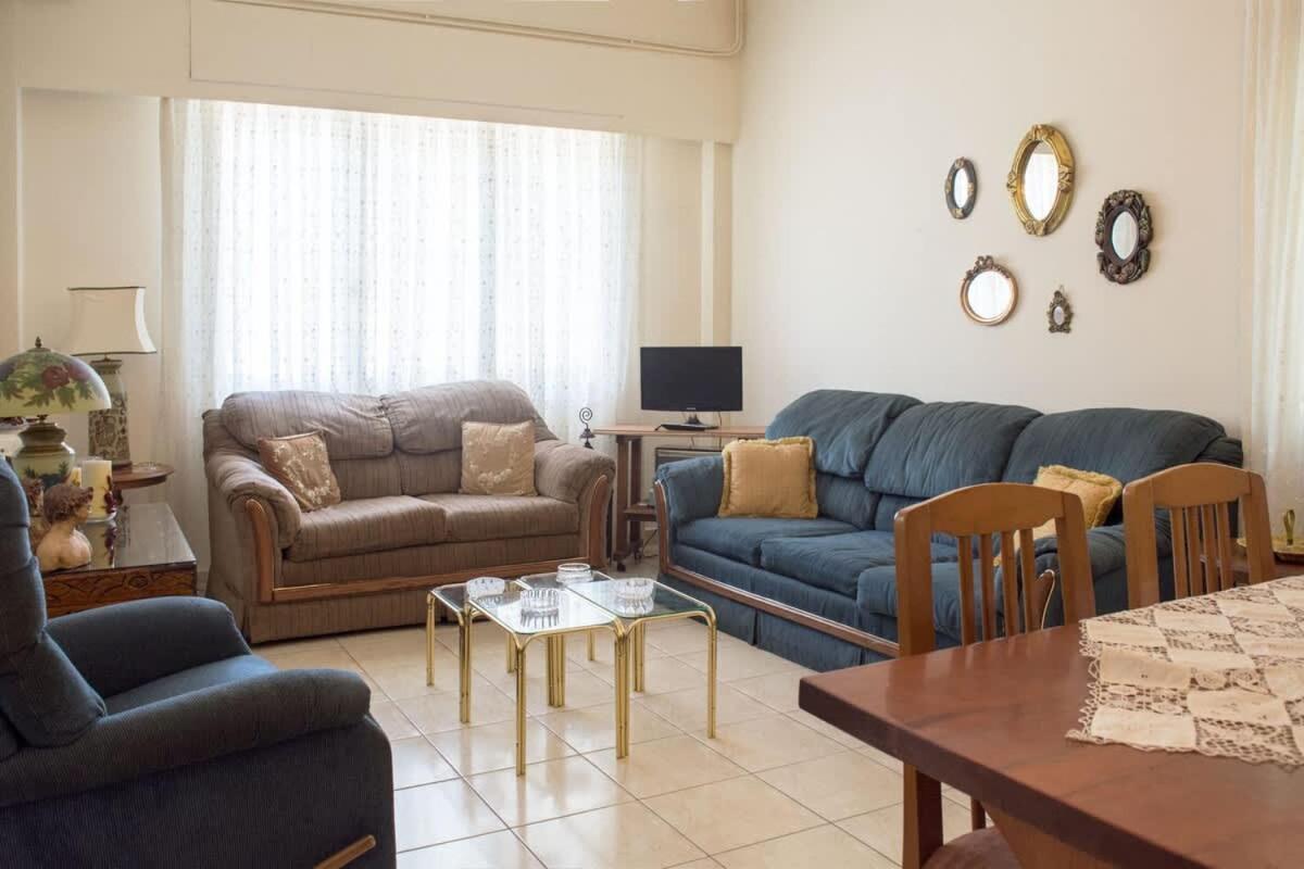 Family Apt With Garden Next To The Sea Athens Ngoại thất bức ảnh